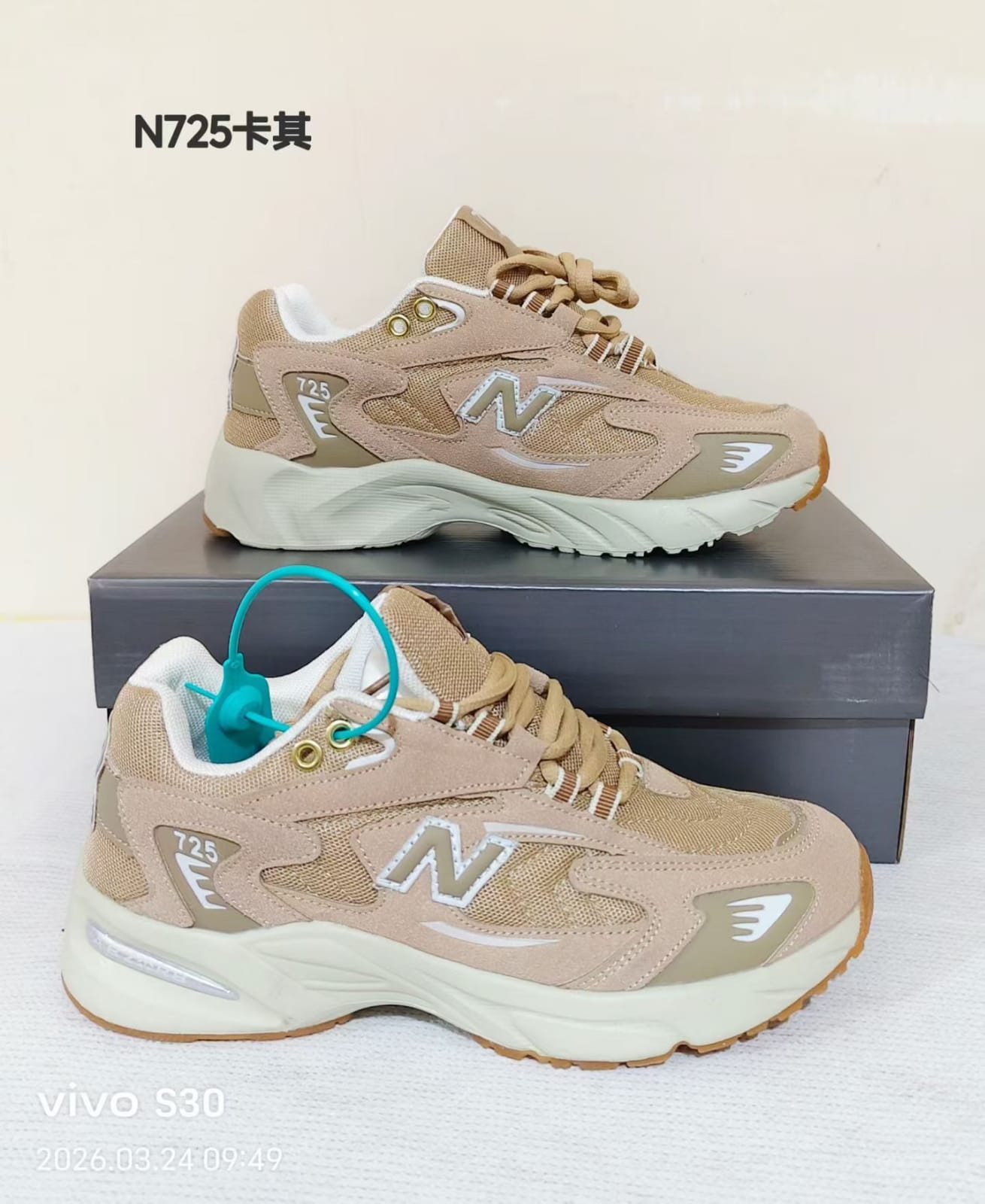 80pairs mixed color and sizes(36,44) new balance(20pairs per box) with different sizes ,moq 4 boxes (80pairs)below price is 80pairs) 80pairs mixed color and sizes(36,44) new balance(20pairs per box) with different sizes ,moq 4 boxes (80pairs)below price is 80pairs)
