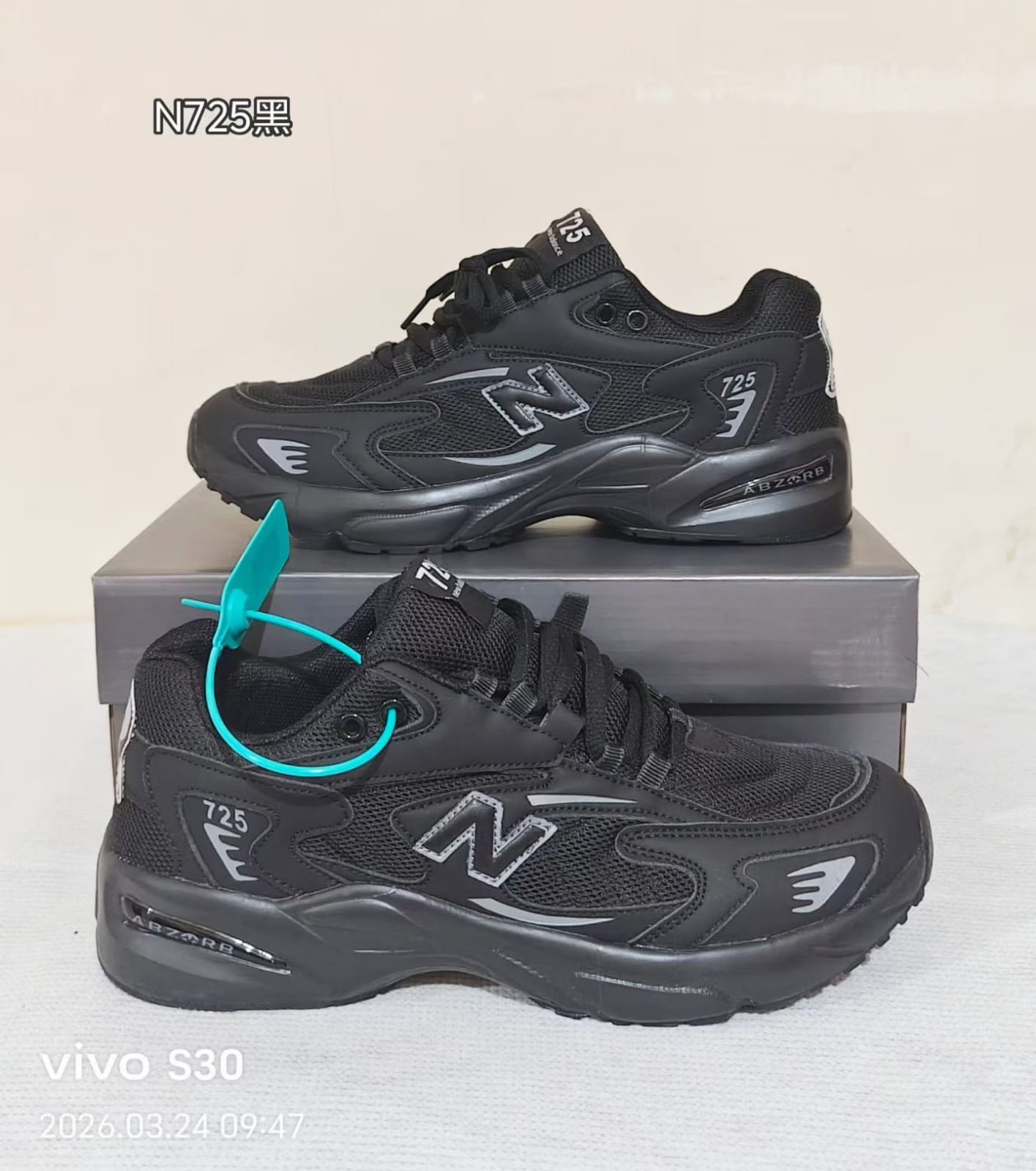 80pairs mixed color and sizes(36,44) new balance(20pairs per box) with different sizes ,moq 4 boxes (80pairs)below price is 80pairs) 80pairs mixed color and sizes(36,44) new balance(20pairs per box) with different sizes ,moq 4 boxes (80pairs)below price is 80pairs)