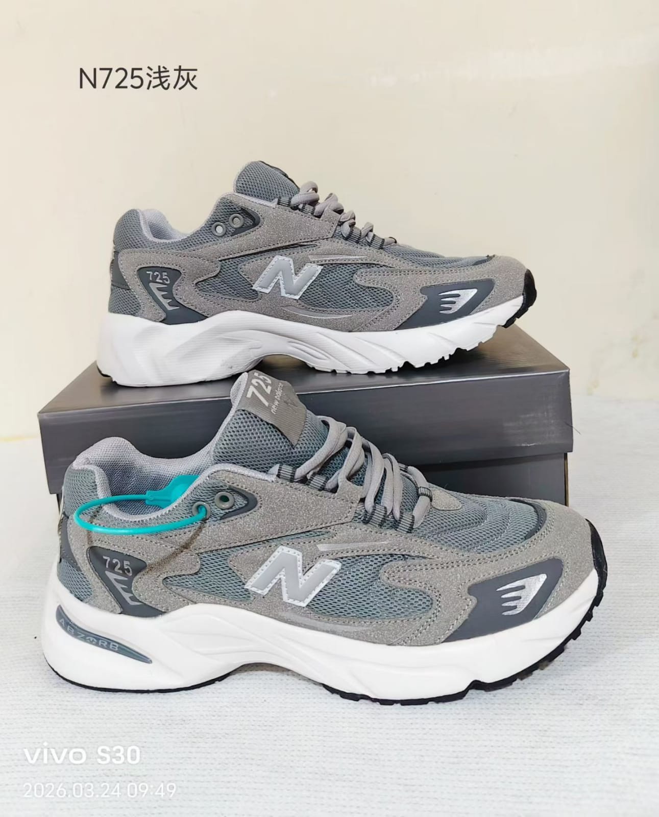 80pairs mixed color and sizes(36,44) new balance(20pairs per box) with different sizes ,moq 4 boxes (80pairs)below price is 80pairs) 80pairs mixed color and sizes(36,44) new balance(20pairs per box) with different sizes ,moq 4 boxes (80pairs)below price is 80pairs)